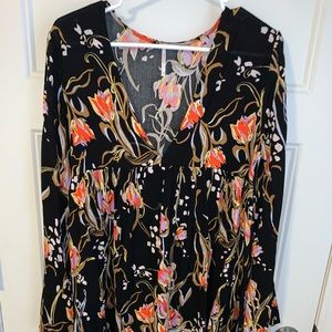 ✨ free people floral tunic.